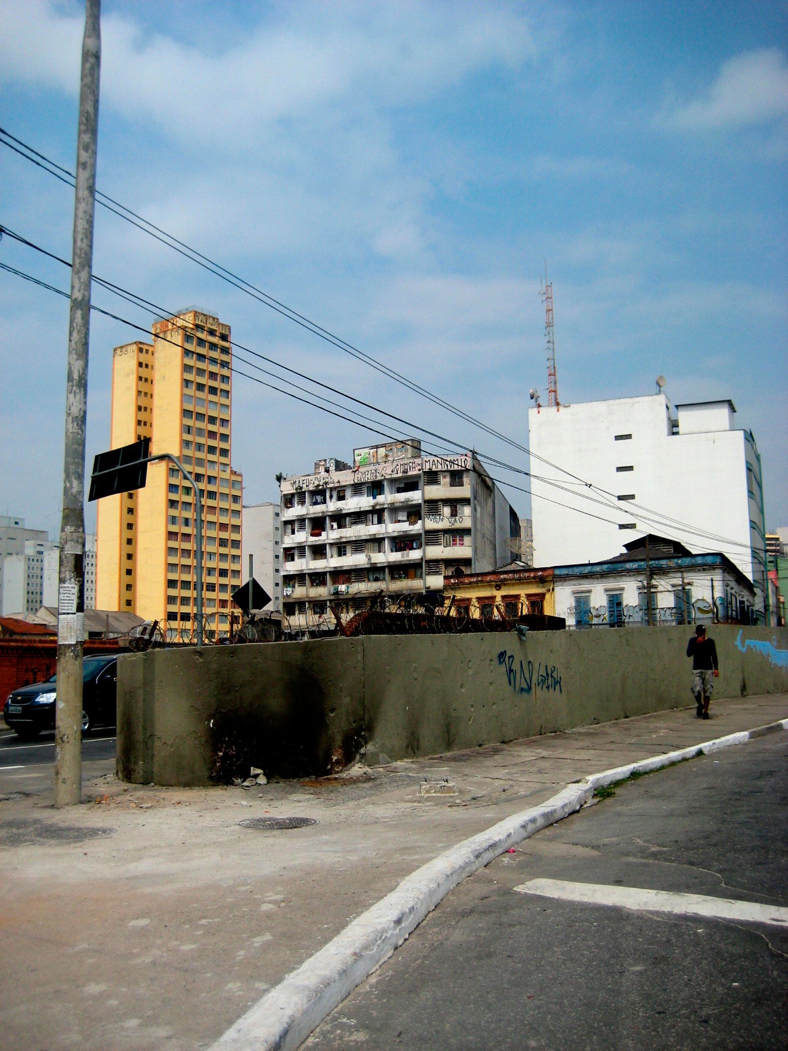 17 Left hand Rotation 01 sao paulo